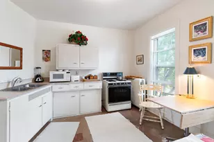 910 Cherry St, Green Bay, WI 54301 - Photo 32
