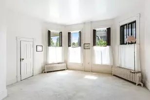 910 Cherry St, Green Bay, WI 54301 - Photo 10