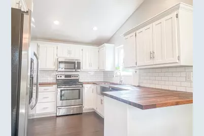 3052 Crusade Lane, Green Bay, WI 54313 - Photo 10