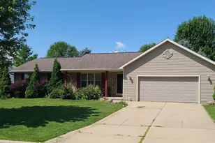 600 Welland Ave, Green Bay, WI 54311 - Photo 1