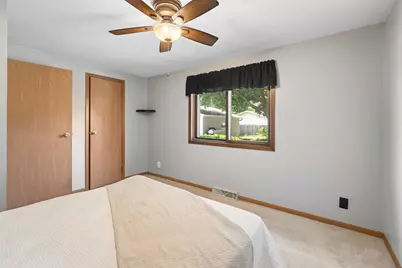 2515 Minerva Street, Oshkosh, WI 54901 - Photo 14