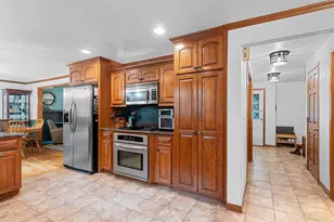 2859 St Ann Dr, Green Bay, WI 54311 - Photo 16