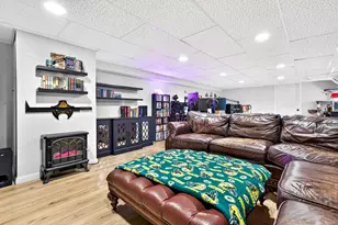 1338 Leonard Point Rd, Oshkosh, WI 54904 - Photo 38