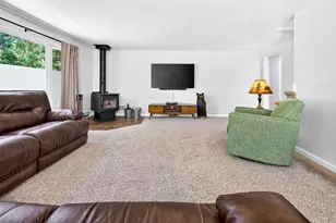 1338 Leonard Point Rd, Oshkosh, WI 54904 - Photo 16