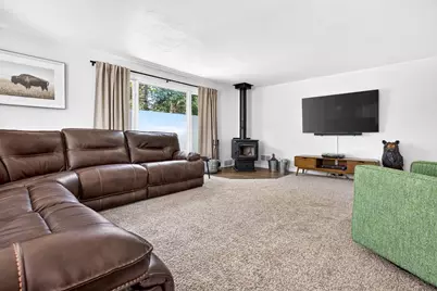 1338 Leonard Point Road, Oshkosh, WI 54904 - Photo 18