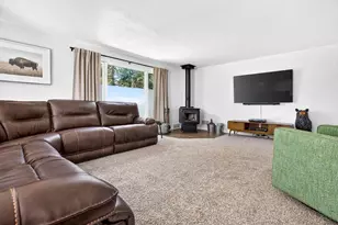 1338 Leonard Point Rd, Oshkosh, WI 54904 - Photo 18
