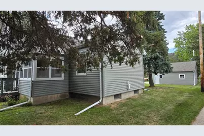 135 E Scott Street, Fond du Lac, WI 54935 - Photo 40