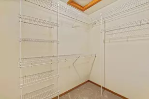 2455 Wisconsin St, Oshkosh, WI 54901 - Photo 20