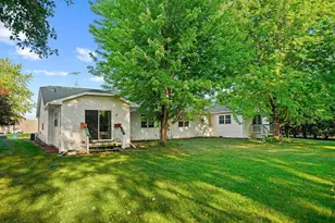 2455 Wisconsin St, Oshkosh, WI 54901 - Photo 32