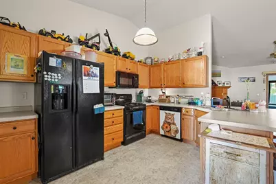 2455 Wisconsin Street, Oshkosh, WI 54901 - Photo 2