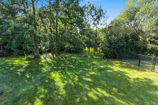 576 St Marys St, De Pere, WI 54115 - Photo 54