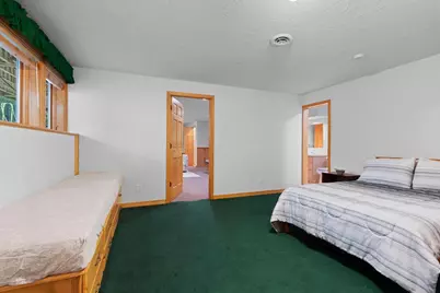 576 St Marys Street, De Pere, WI 54115 - Photo 38