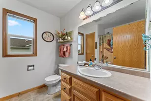 2337 Samantha St, De Pere, WI 54115 - Photo 16