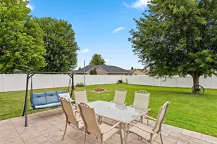 2337 Samantha St, De Pere, WI 54115 - Photo 20