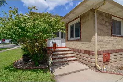 1066 Elmore Street, Green Bay, WI 54303 - Photo 8