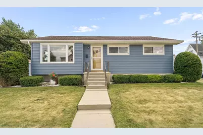 529 Breckenridge Street, Mayville, WI 53050 - Photo 1