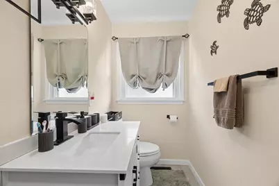 529 Breckenridge Street, Mayville, WI 53050 - Photo 16