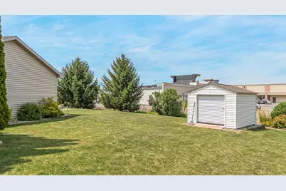 365 Lilac Street, Oshkosh, WI 54902 - Photo 36