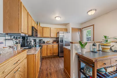 365 Lilac Street, Oshkosh, WI 54902 - Photo 8