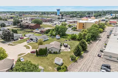 365 Lilac Street, Oshkosh, WI 54902 - Photo 42