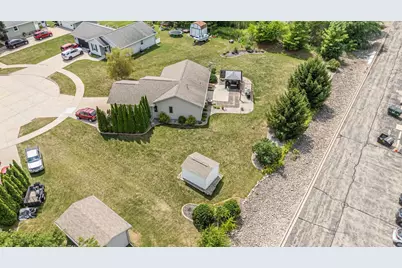 365 Lilac Street, Oshkosh, WI 54902 - Photo 40