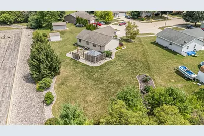 365 Lilac Street, Oshkosh, WI 54902 - Photo 38