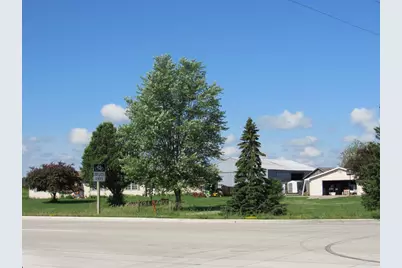 251 W Ripple Avenue, Oshkosh, WI 54902 - Photo 1