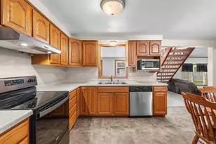1248 April Ln, Green Bay, WI 54304 - Photo 24