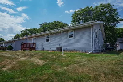 647 E Scott Street, Fond du Lac, WI 54935 - Photo 4