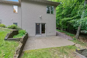 1036 Coprinus Ct, Green Bay, WI 54313 - Photo 70