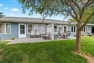 1051 Main St, Wrightstown, WI 54180 - Photo 6