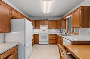 1051 Main St, Wrightstown, WI 54180 - Photo 12