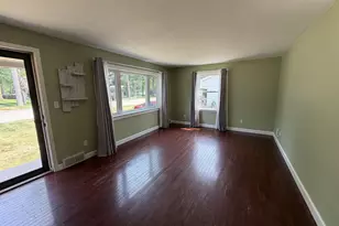 512 Fairview Way, Shawano, WI 54166 - Photo 8
