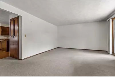 1212 E Harding Drive, Appleton, WI 54915 - Photo 8