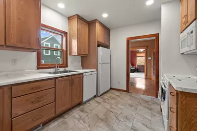 120 E Commercial Street, Appleton, WI 54911 - Photo 20