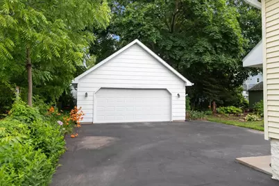 120 E Commercial Street, Appleton, WI 54911 - Photo 34