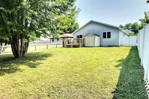 1821 Ohio St, Oshkosh, WI 54902 - Photo 22