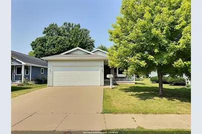 1821 Ohio Street, Oshkosh, WI 54902 - Photo 1