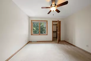 2941 S Telemark Cir, Green Bay, WI 54313 - Photo 30
