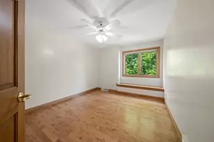 2941 S Telemark Cir, Green Bay, WI 54313 - Photo 32