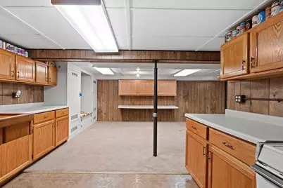 1926 Hillview Drive, Green Bay, WI 54202 - Photo 36