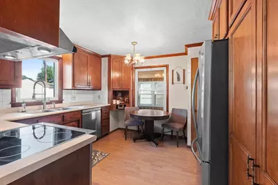 1926 Hillview Drive, Green Bay, WI 54202 - Photo 10