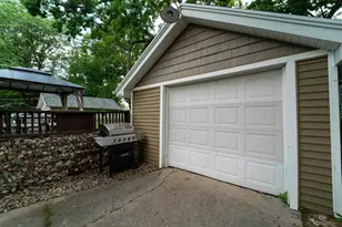 1314 W Pine St, Appleton, WI 54914 - Photo 34