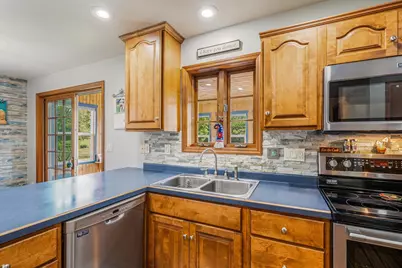 1428 N 12th Place, Sturgeon Bay, WI 54235 - Photo 14