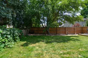 816 E Harrison St, Appleton, WI 54915 - Photo 38