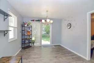 816 E Harrison St, Appleton, WI 54915 - Photo 10