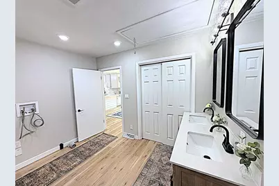 1415 W Washington Street, Appleton, WI 54914 - Photo 14
