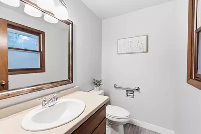1698 Beaver Dam Drive, Green Bay, WI 54304 - Photo 14