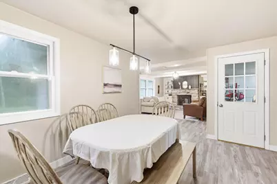 1698 Beaver Dam Drive, Green Bay, WI 54304 - Photo 10