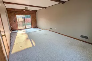 285 Oak St, Berlin, WI 54923 - Photo 22